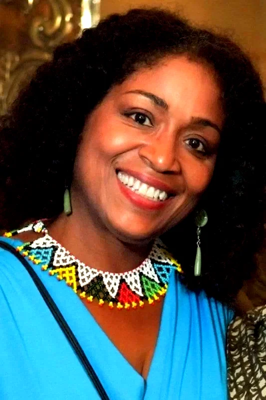  Karen Kaia Livers