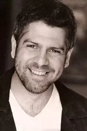 Evan Mirand photo