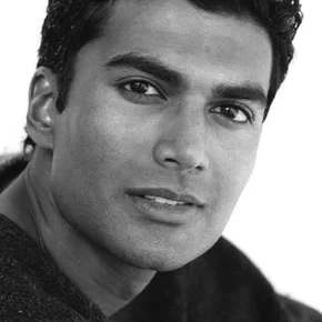 Photo star : Sendhil Ramamurthy