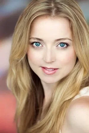 Hannah Endicott-Douglas photo