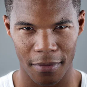 Photo star : Gaius Charles