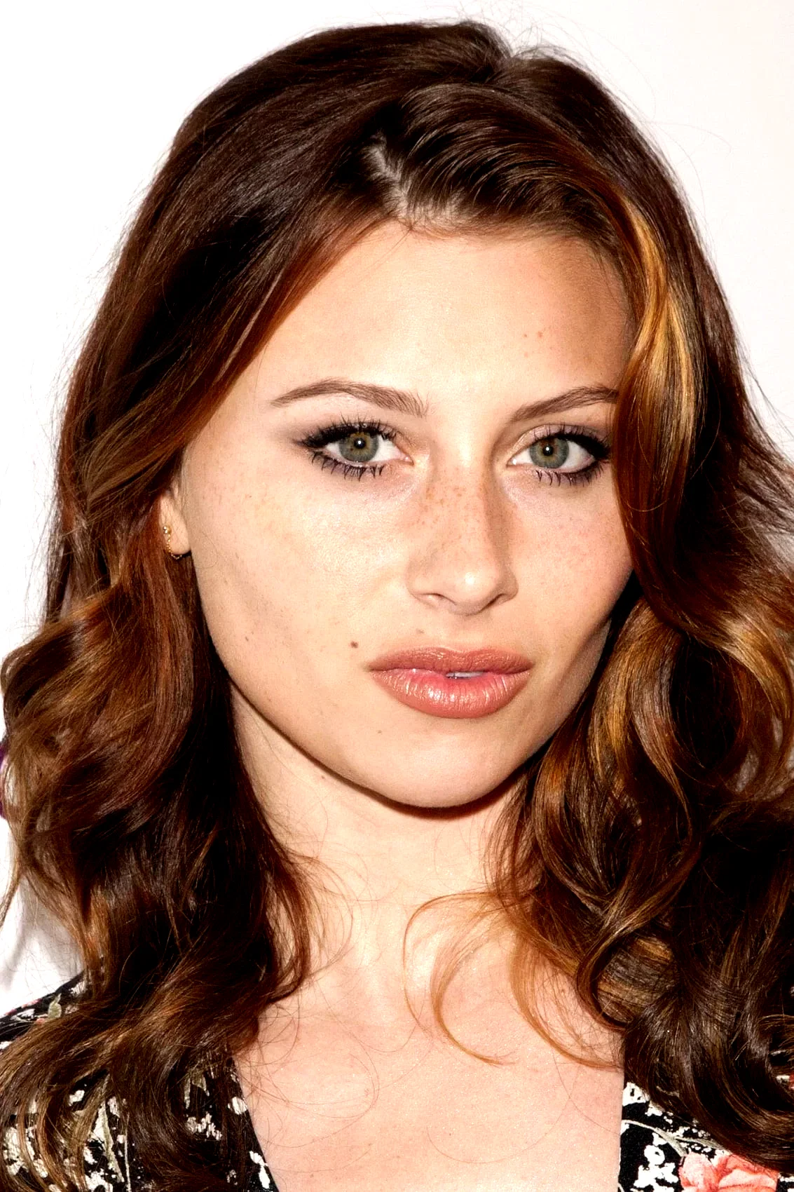  Aly Michalka