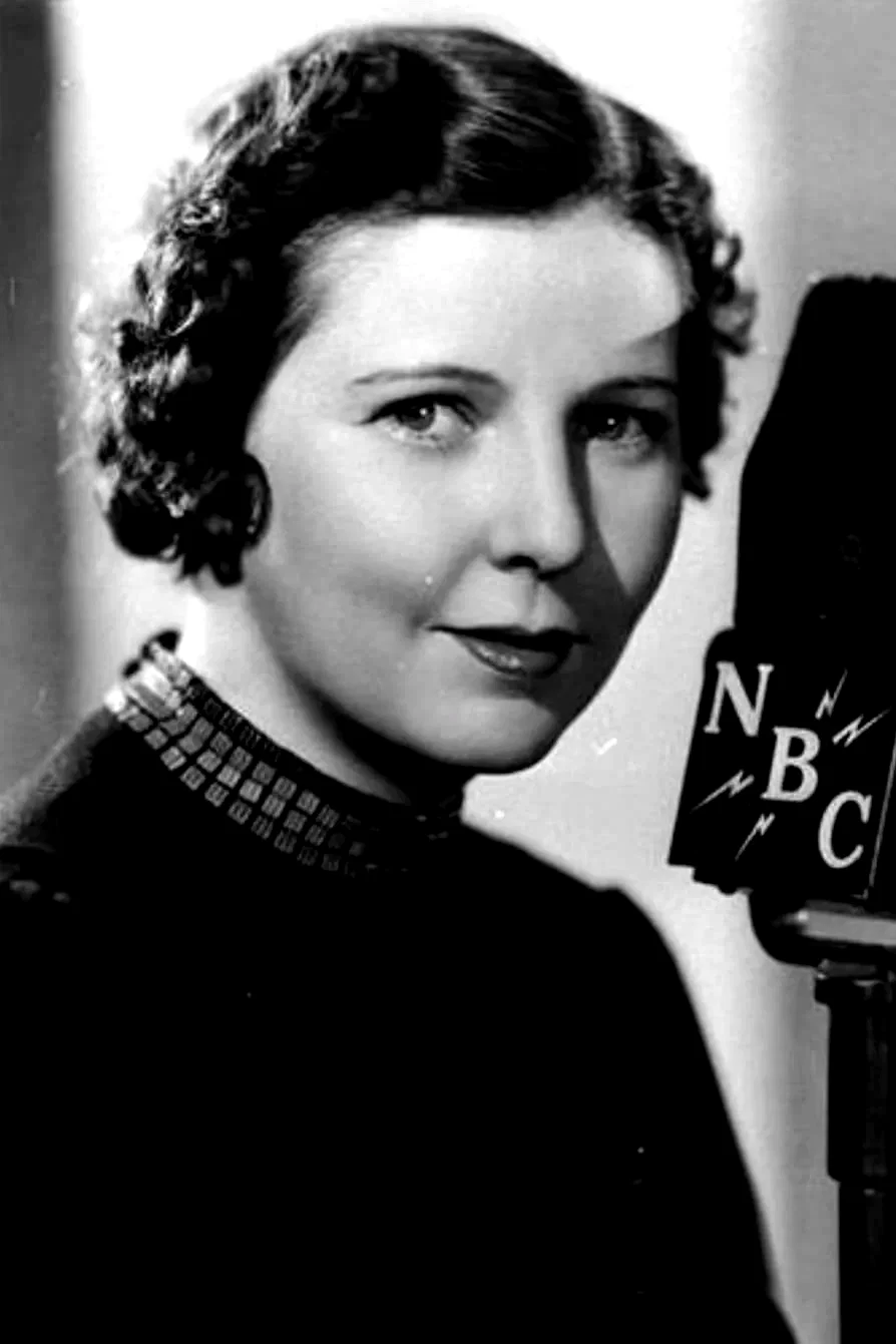  Barbara Luddy