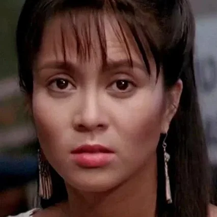  Rochelle Ashana