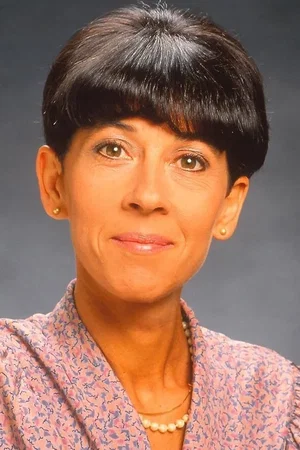  Anne Scott-Pendlebury photo