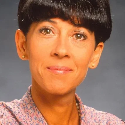  Anne Scott-Pendlebury