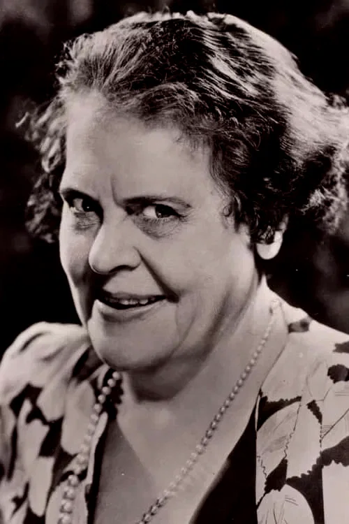  Marie Dressler