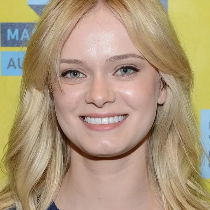 Sara Paxton