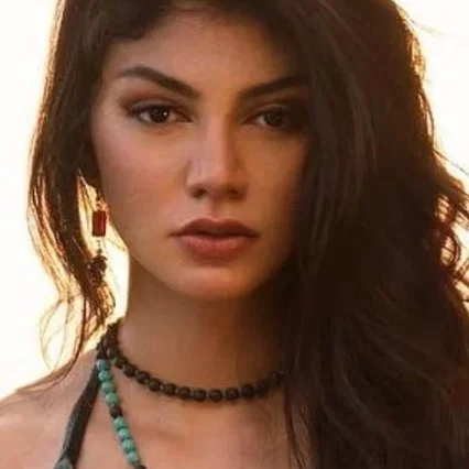  Jihane Almira