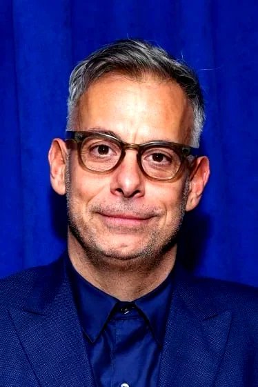  Joe Mantello
