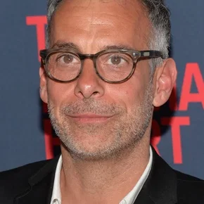 Photo star :  Joe Mantello