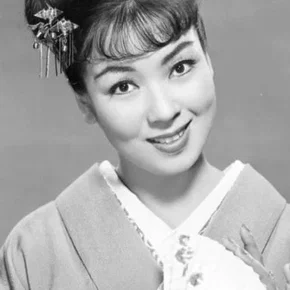 Photo star : Machiko Kyo