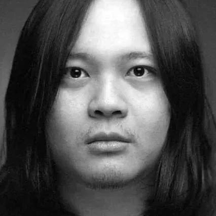  Qiu Yang