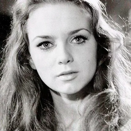  Marie Liljedahl