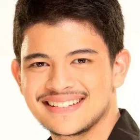 Photo star :  Rayver Cruz
