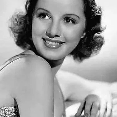  Mary Lawrence