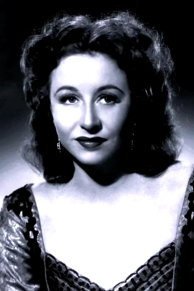 Vera Ralston