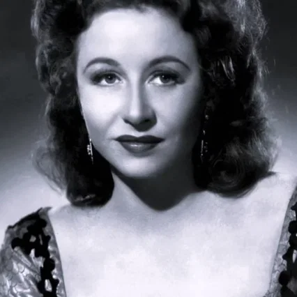  Vera Ralston