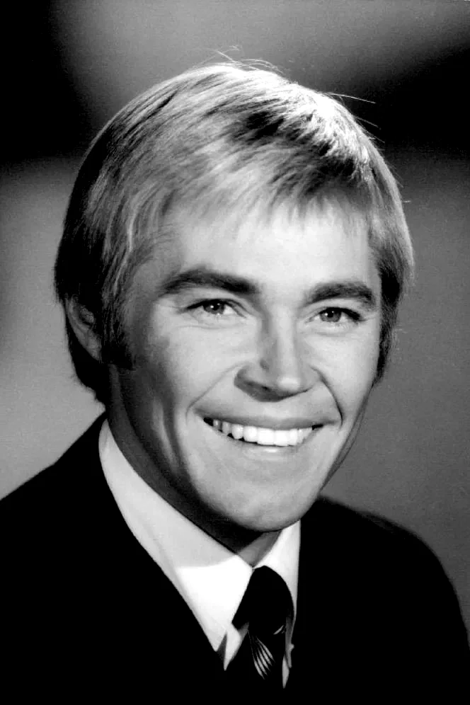 Dennis Cole