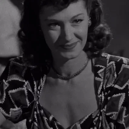  Joan Miller