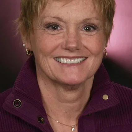  Pat Heywood
