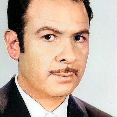  Antonio Aguilar