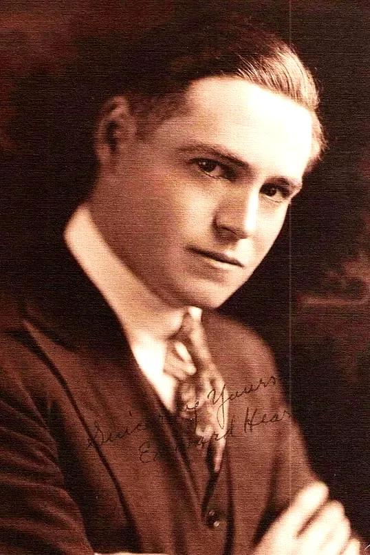  Edward Hearn
