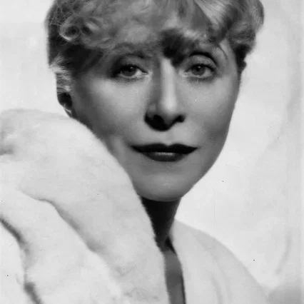  Blanche Yurka