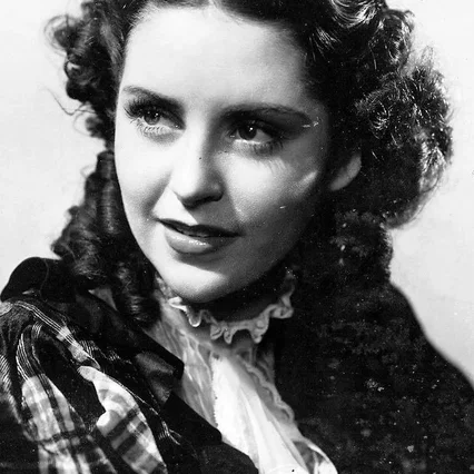  Kay Hughes