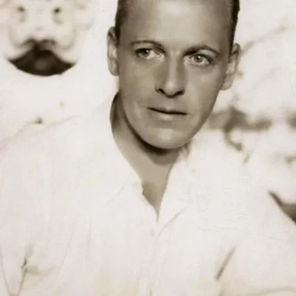  Edward Earle