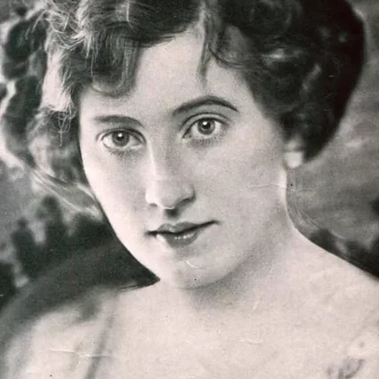  Polly Moran