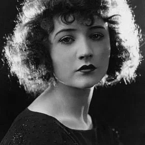 Photo star :  Betty Compson