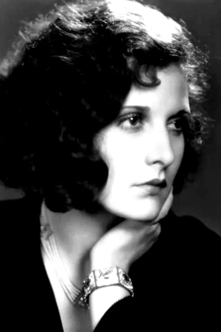 Evelyn Brent