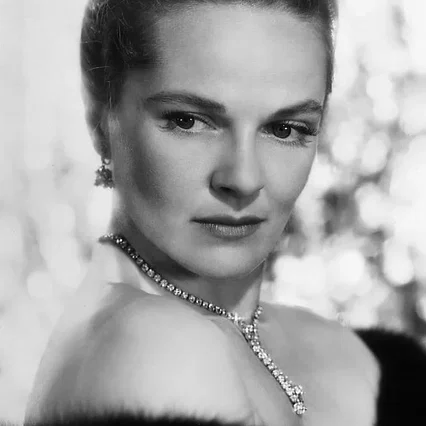 Marianne Stewart