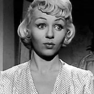  Vera Valmont