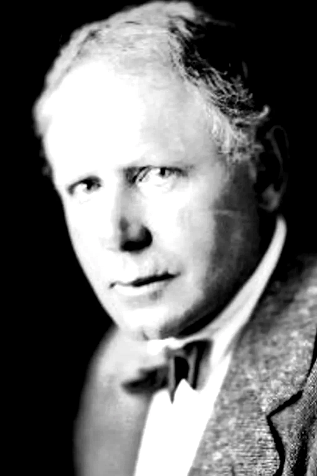 Ralph Lewis
