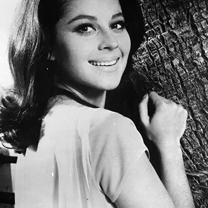  Sherry Jackson