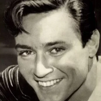  Luciano Marin