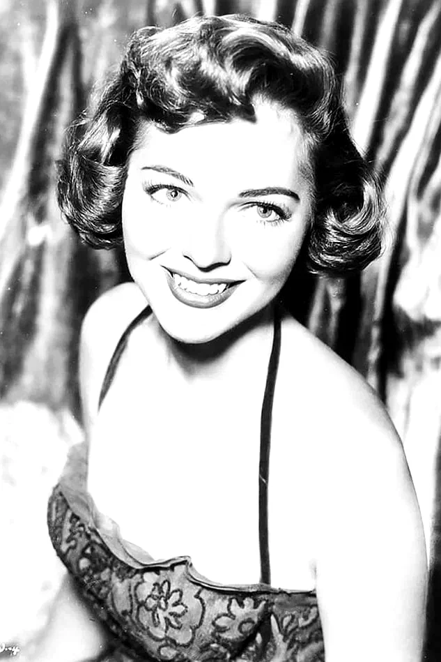  Joan Weldon