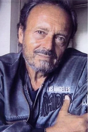  Vassili Karis photo