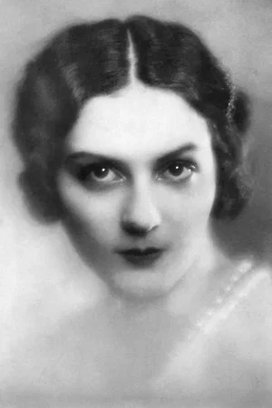  Renee Heribel