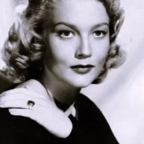 Photo star :  Patrice Wymore