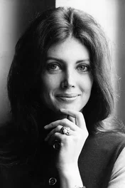 Gayle  Hunnicutt