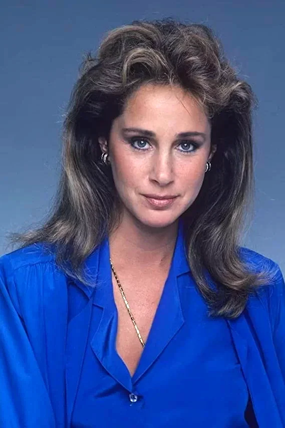  Pamela Bellwood