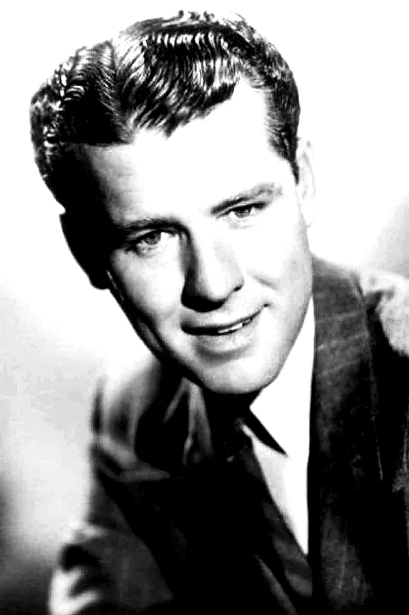  Gordon Oliver