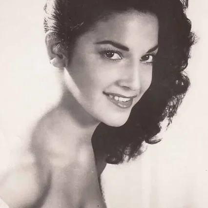  Charlita