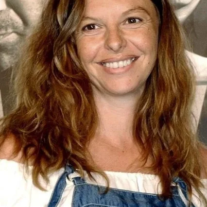  Paloma Gomez