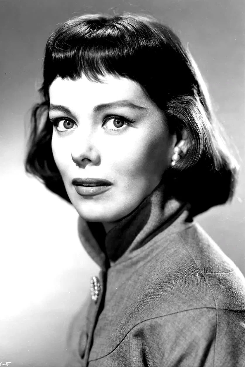  Phyllis Kirk