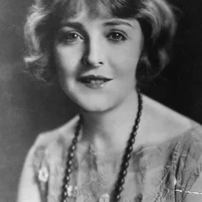 Photo star :  Enid Bennett