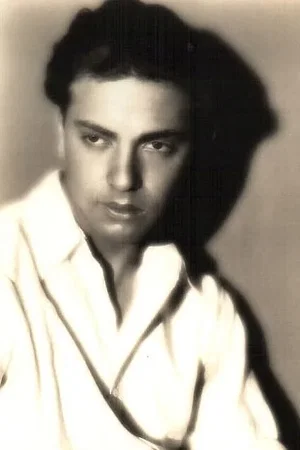  John Bowers photo